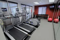 Hilton Garden Inn Westbury - Gym