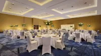 DoubleTree by Hilton Hull - parking