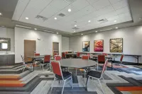 Hampton Inn Blue Ash Cincinnati - breakfast