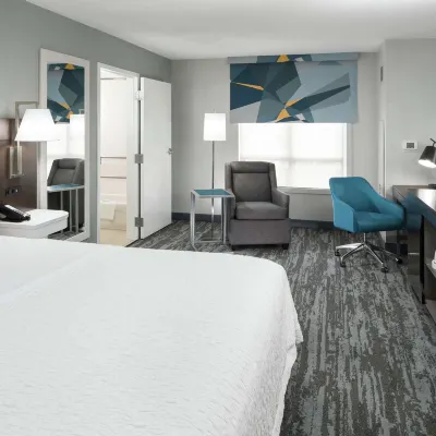 Hampton Inn & Suites Memphis at Beale Street Hotels near Cotton Exchange Building