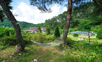 Yangpyeong Dandelion Pension