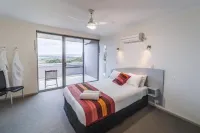 Cosy Corner Sea View Apartments - Jacuzzi