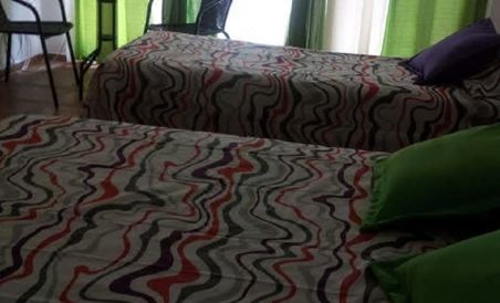Hostal Atix - Housity