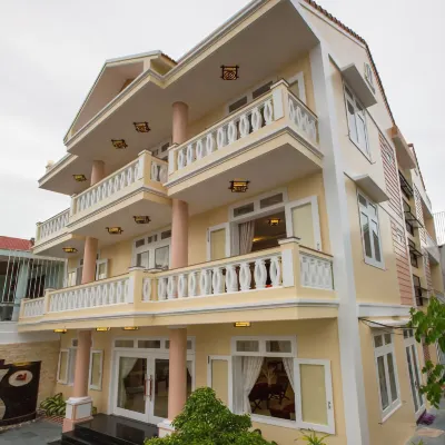 HAN Huyen Homestay Hotel dekat Balai Pertemuan Kanton