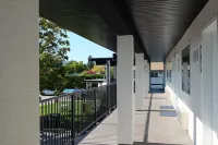 Oasis Inn