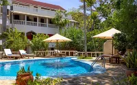 Blue Marlin Beach Hotel - Beach