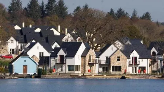 Lakeside Jetty Holiday Homes