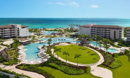 Dreams Playa Mujeres