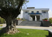 La Costiera Hotel Отели рядом с достопримечательностью «Bar tabacchi il tempio del caffe»