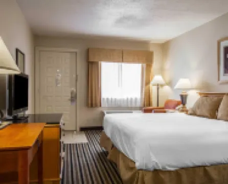 Econo Lodge Freeport - Brunswick Area