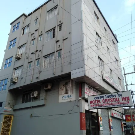 Hotel Crystal Inn Отели рядом с достопримечательностью «Региональный научный центр»