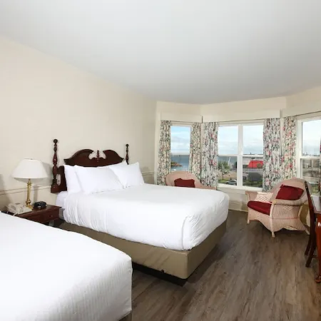 The Loyalist Country Inn & Conference Centre