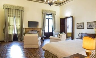 Palazzo Mantua Benavides Suites & Apartments