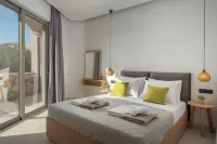 Aegean Breeze Luxury Apartments Next to the Sea