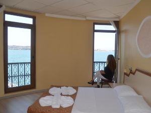 Ayvalik Palas Hotel