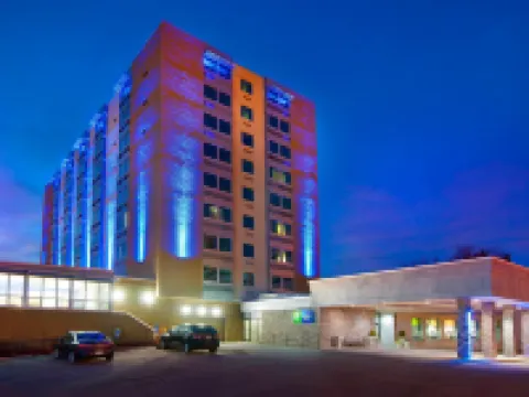 Holiday Inn Express & Suites PITTSBURGH WEST - GREEN TREE by IHG Hotels in Pittsburgh