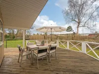 "Sitka" - 250m from the Sea