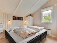 "Hwiting" - 200m from the Sea Hotels in Broager
