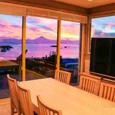 Gloce Hayama Ocean View Large Villa|Pets Allowed Dining/Meeting Rooms