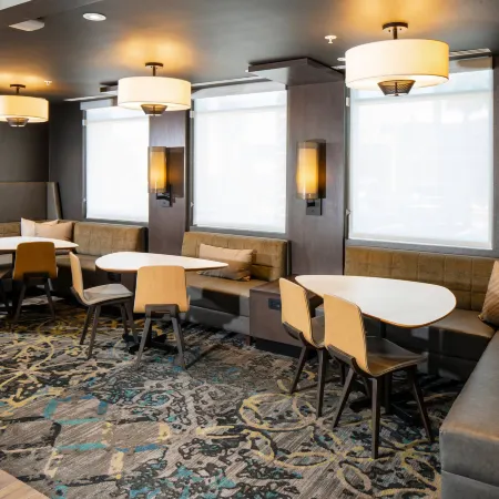 Residence Inn Las Vegas South/Henderson Отели рядом с достопримечательностью «Амфитеатр Хендерсона»