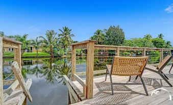 Stunning Waterfront 3Br with Heated Pool