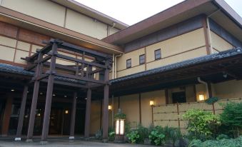5. Dantokan..