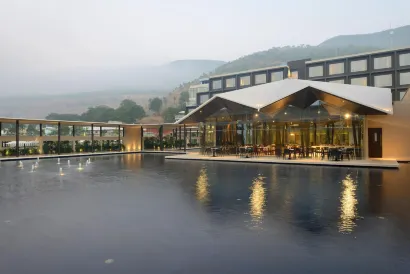 Marasa Sarovar Premiere
