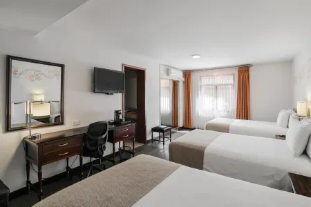 Wyndham Costa del Sol Cusco