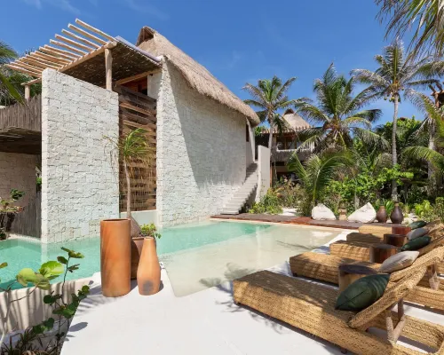 Hotel Ma'Xanab Tulum Hotels near Ziggys