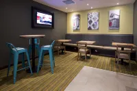 Premier Inn Manchester Salford Media City - breakfast