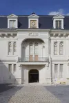 Hotel de l'Abbaye de Longpont Hotels in Saint-Pierre-Aigle