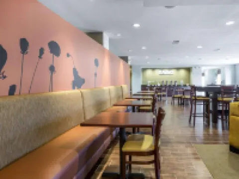 MainStay Suites Cartersville Hotels in Emerson