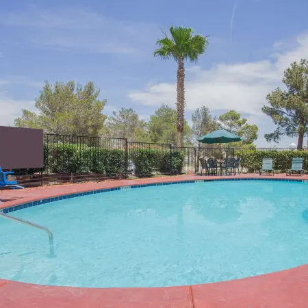 Super 8 by Wyndham Barstow