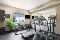 Super 8 by Wyndham Akron S/Green/Uniontown Oh - Gym