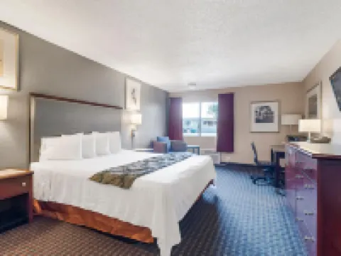 Heritage Inn Express Hayward Hotels in Hayward