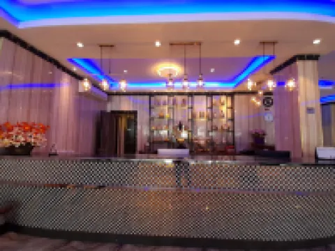 Puncak MG Hotel