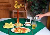 Hotel Las Fuentes - breakfast