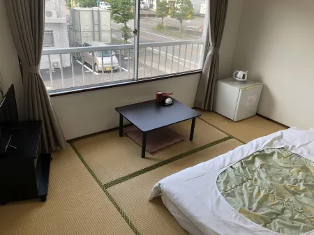 Business Hotel New Ozai