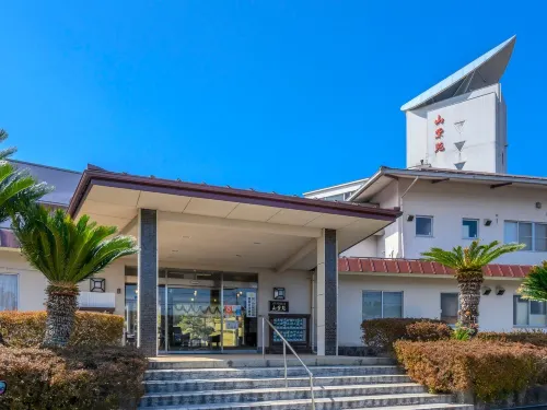 Kokuminshukusha Okuhamanako Hotel di Tottori