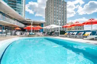 Unscripted Durham - JDV by Hyatt - piscina