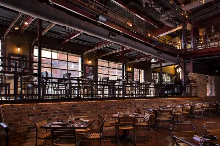 Hotel Abacus Отели в г. Кларк