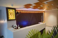 S V Royal Luxury Rooms Hotels in Ґунтур
