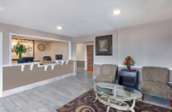 ซุปเปอร์ 8 บายวินด์แฮม ซัมเมอร์เซ็ท โรงแรมในซัมเมอร์เซ็ท