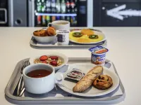Ibis Budget Saint-Étienne Centre Gare Châteaucreux - breakfast