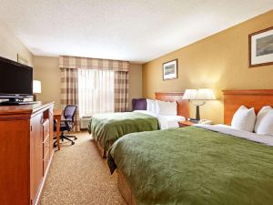 Country Inn & Suites by Radisson, Hinesville, GA