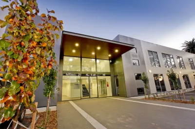 沉迷安大略公寓 Mildura Chocolate Company附近的飯店