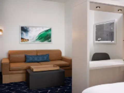 SpringHill Suites Oceanside Beach Hotels in Oceanside