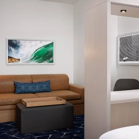 SpringHill Suites Oceanside Beach
