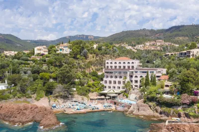 Tiara Miramar Beach Resort 테울쉬르메르 호텔
