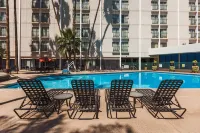 DoubleTree by Hilton Phoenix Midtown - プール